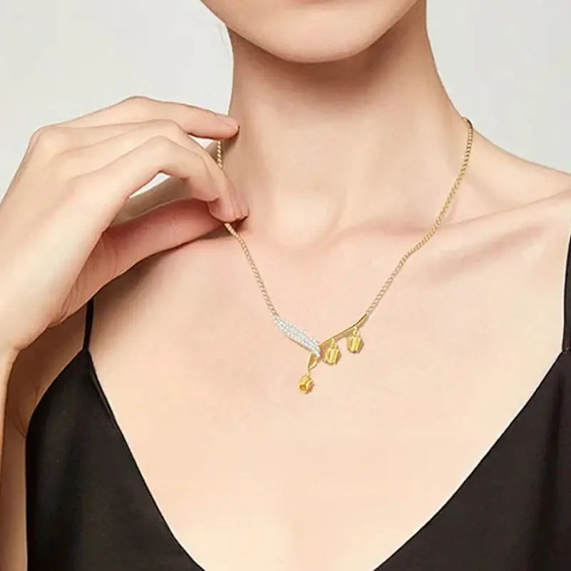 Women's Elegant Bell Orchid Necklace pentagow