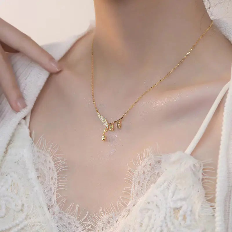 Women's Elegant Bell Orchid Necklace pentagow