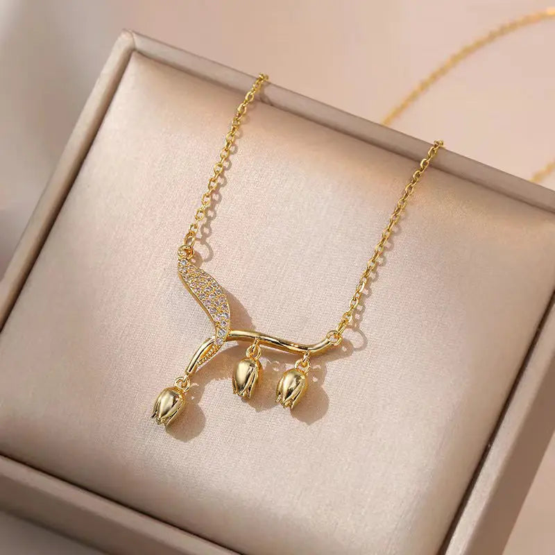 Women's Elegant Bell Orchid Necklace pentagow