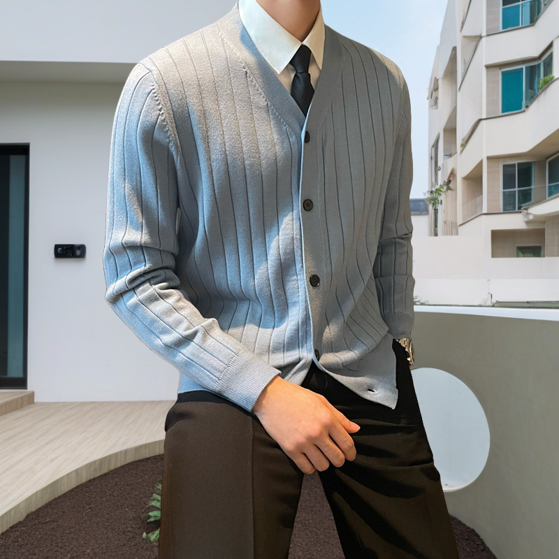 Men's V-Neck Open Front Sweater in Solid Colors pentagow